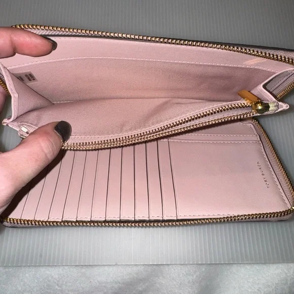 Tory Burch Pink Robinson Long Travel Wallet - Picture 10 of 14